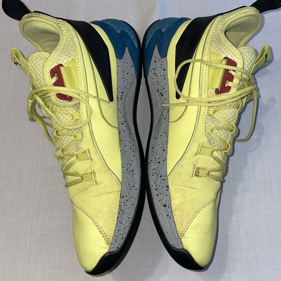 Puma Uproar Spectra Men’s Basketball Shoes Size 13 Yellow Leather Court Thunder - Picture 5 of 12